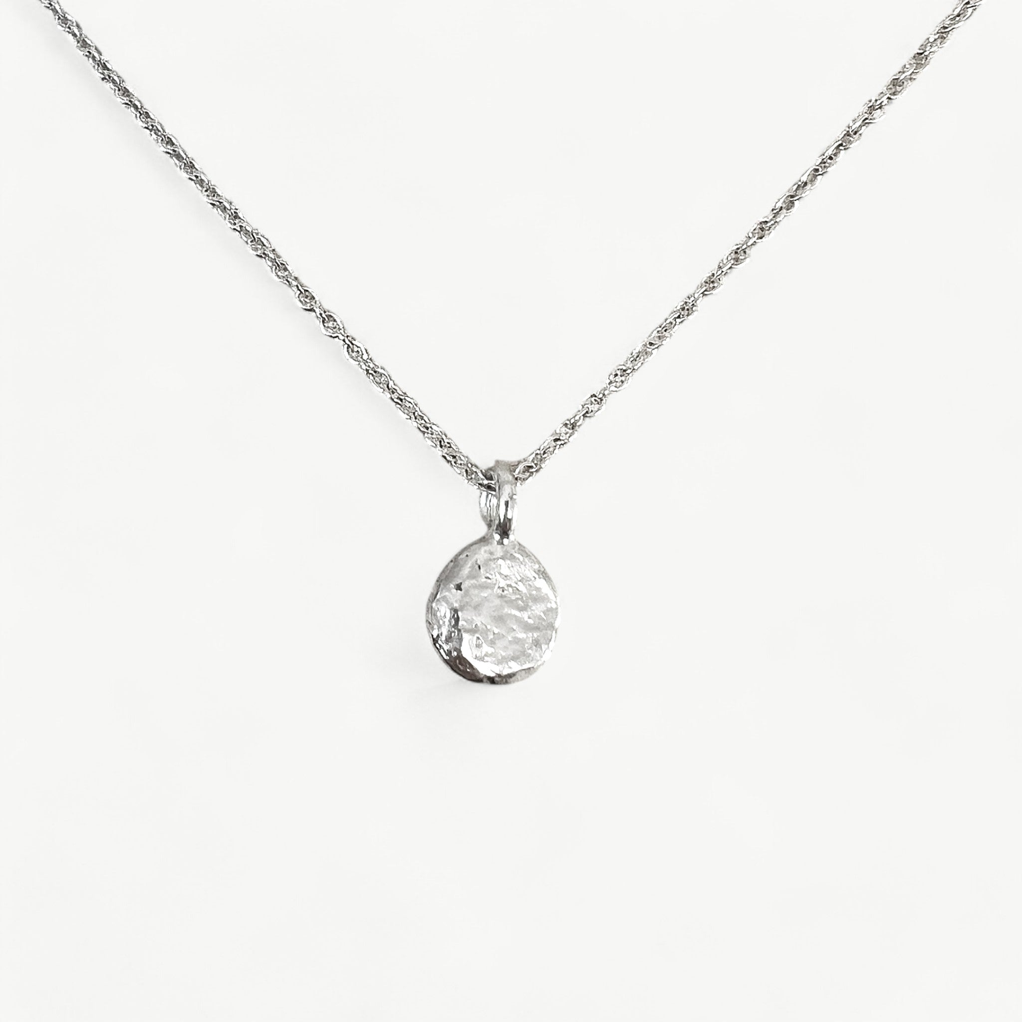 Sterling Silver Garnet Pendant Drop Necklace (M)