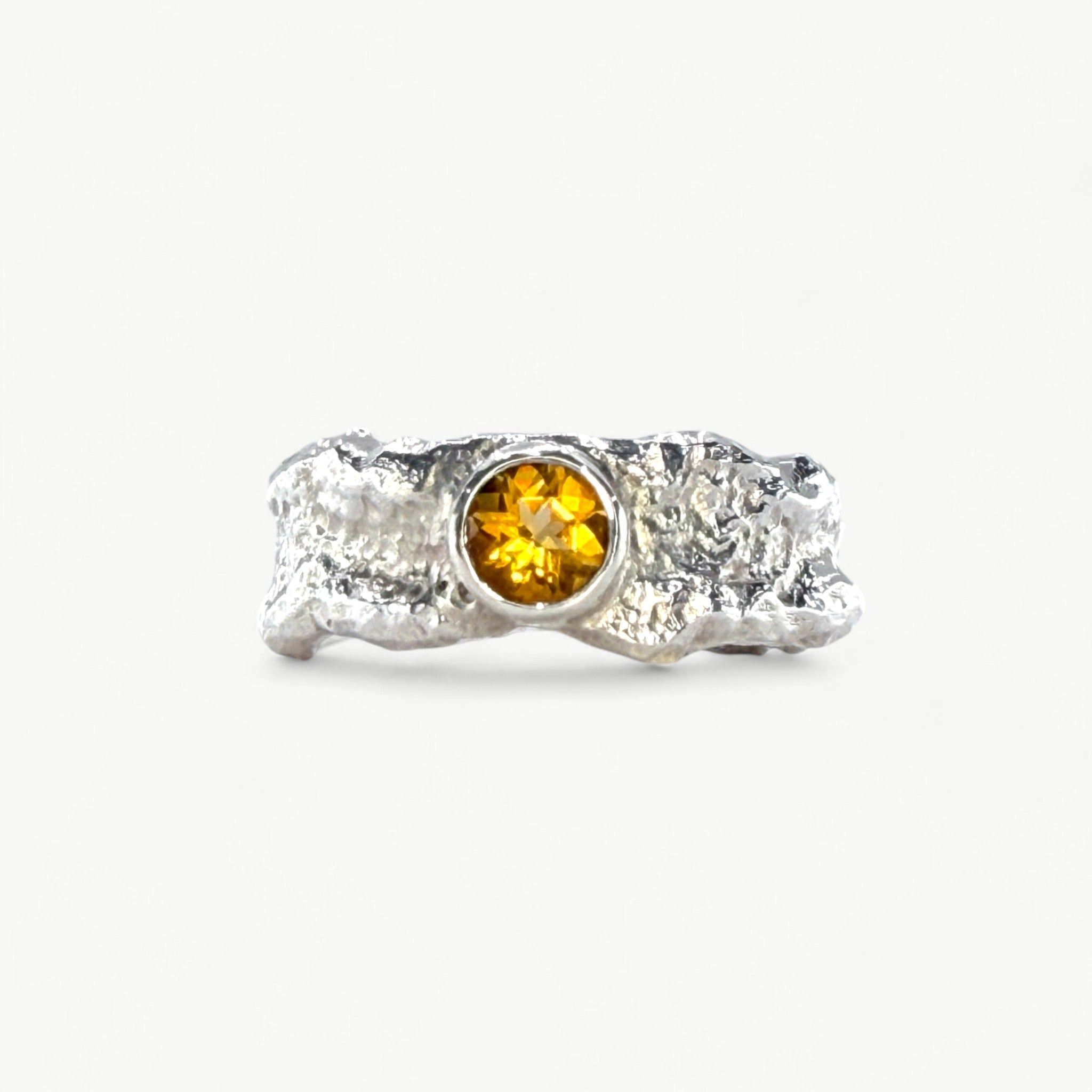 Molten Silver Band Set With Citrine