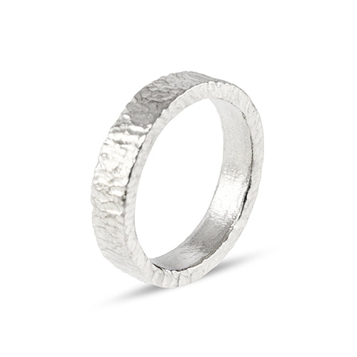Rings handmade in silver with finished with a rustic texture - paul magen