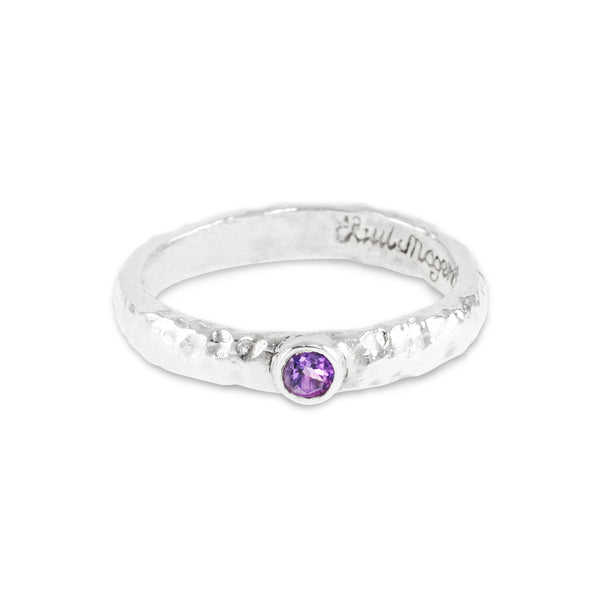 Ring handmade in silver set with an amethyst. - paul magen