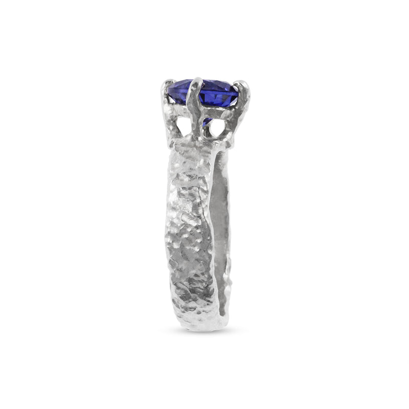 Contemporary ring in silver with blue cubic zirconia stone - paul magen